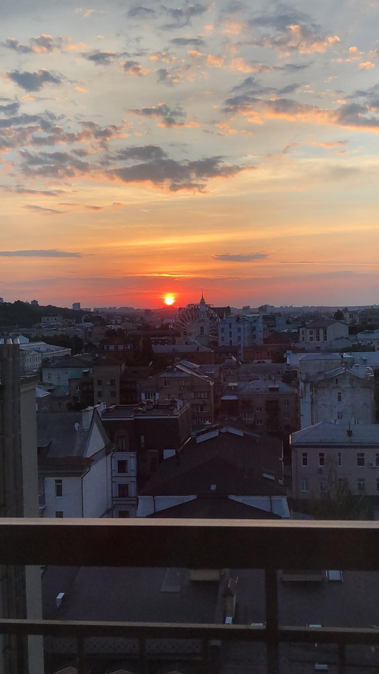 The sunrise in Kyiv, Ukraine, when Sonia and her mom went to Ukraine to reconnect with family.